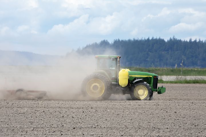 Farming truck banner