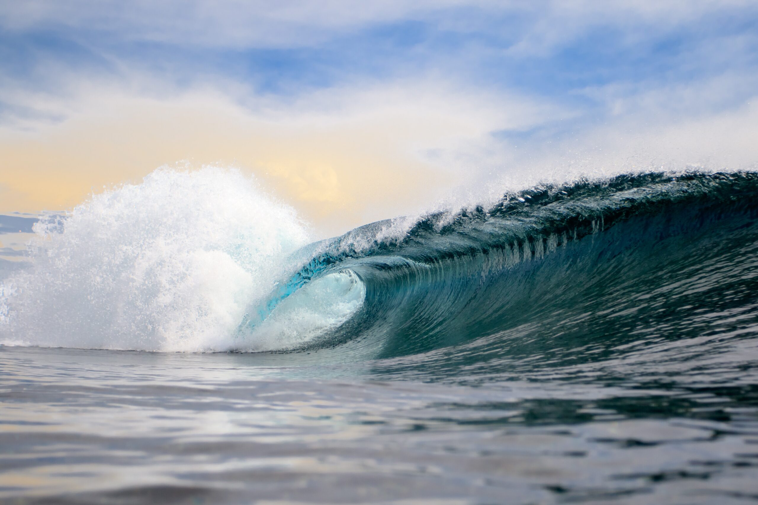 Wave banner